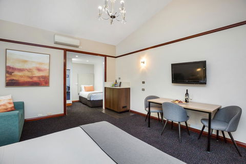 All Seasons Resort Hotel Bendigo - Dalby Accommodation 12