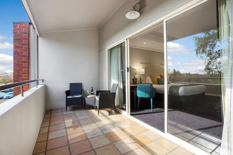 All Seasons Resort Hotel Bendigo - Dalby Accommodation 3
