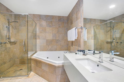 All Seasons Resort Hotel Bendigo - Dalby Accommodation 33