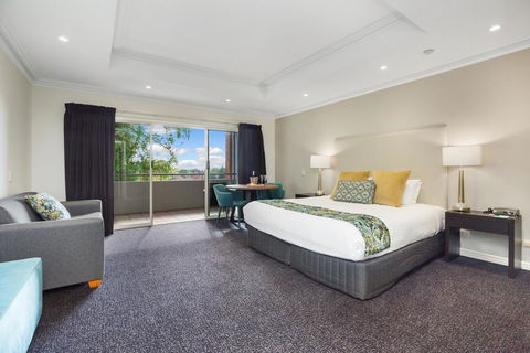 All Seasons Resort Hotel Bendigo - Dalby Accommodation 6