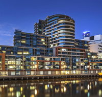 Waterfront Melbourne Apartments - Dalby Accommodation