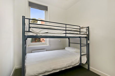 Hub Hostel - Dalby Accommodation 24