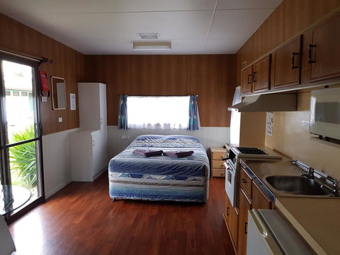 Echo Beach Tourist Park - Dalby Accommodation 21
