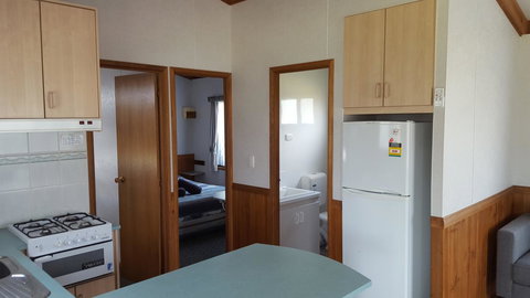 Echo Beach Tourist Park - Dalby Accommodation 22