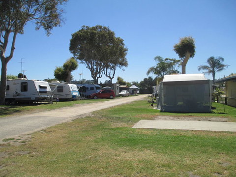 Echo Beach Tourist Park - Dalby Accommodation 38