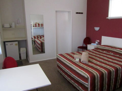 The Highlander Motel - 24HR Check In - Dalby Accommodation 15