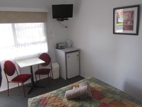 The Highlander Motel - 24HR Check In - Dalby Accommodation 11