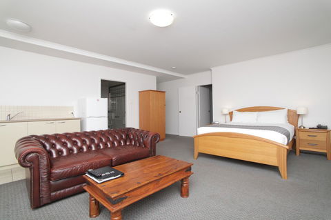Quality Inn & Suites The Menzies - Dalby Accommodation 8