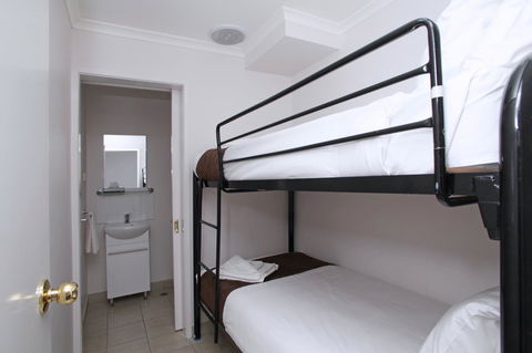 Quality Inn & Suites The Menzies - Dalby Accommodation 27