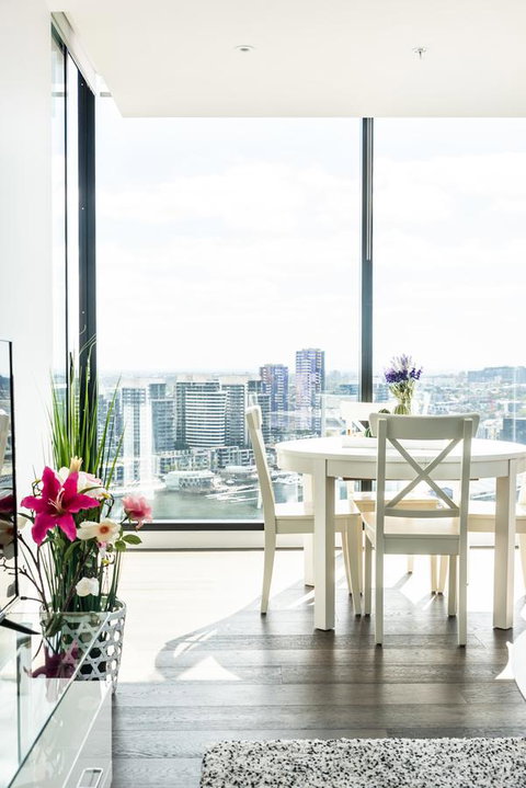 Melbourne Private Apartments - Collins Wharf Waterfront, Docklands - Dalby Accommodation 5