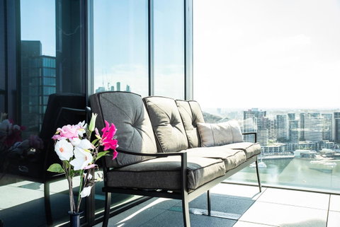 Melbourne Private Apartments - Collins Wharf Waterfront, Docklands - Dalby Accommodation 4