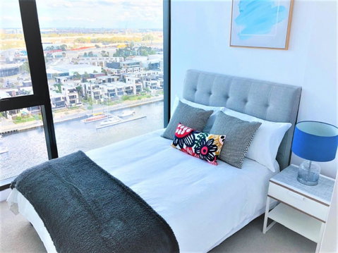 Melbourne Private Apartments - Collins Wharf Waterfront, Docklands - Dalby Accommodation 16
