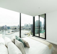 Melbourne Private Apartments - Collins Wharf Waterfront Docklands - Dalby Accommodation