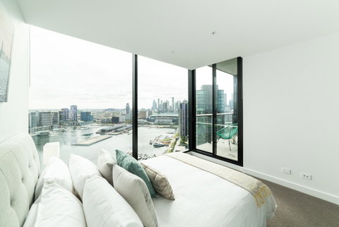 Melbourne Private Apartments - Collins Wharf Waterfront, Docklands - Dalby Accommodation 0