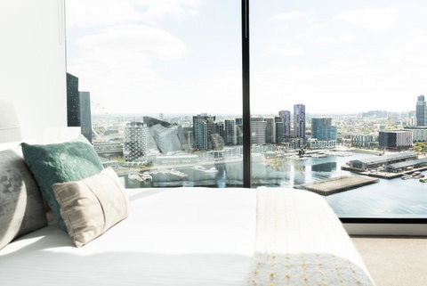 Melbourne Private Apartments - Collins Wharf Waterfront, Docklands - Dalby Accommodation 21