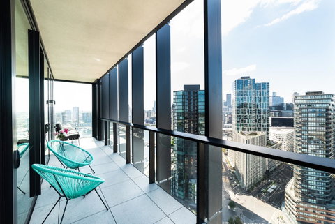 Melbourne Private Apartments - Collins Wharf Waterfront, Docklands - Dalby Accommodation 7