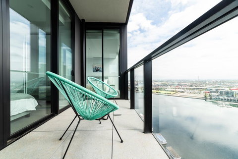 Melbourne Private Apartments - Collins Wharf Waterfront, Docklands - Dalby Accommodation 33