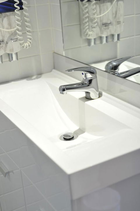 Metro Apartments On Bank Place - Dalby Accommodation 11