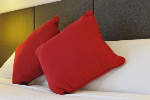 Metro Apartments On Bank Place - Dalby Accommodation 6