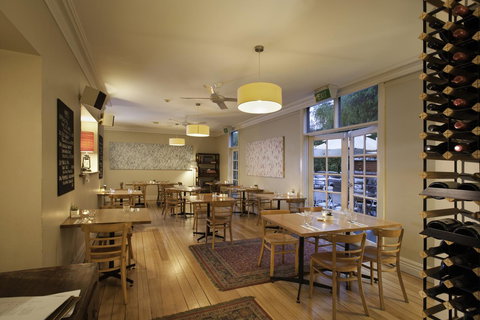 Athelstane House - Dalby Accommodation 38