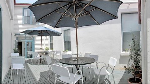 Athelstane House - Dalby Accommodation 2