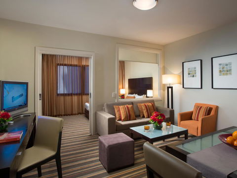 Urban Apartments Melbourne On Elizabeth - Dalby Accommodation 8