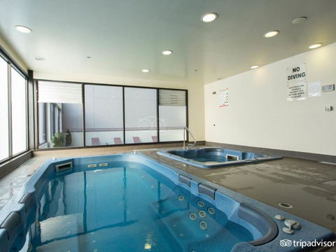 Urban Apartments Melbourne On Elizabeth - Dalby Accommodation 23