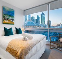 Auguste Melbourne CBD Private Accommodation with parking