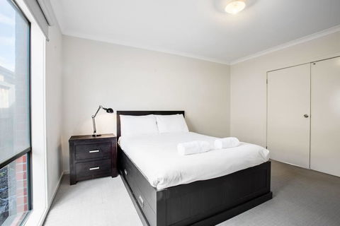 Holiday Rose - Dalby Accommodation 6