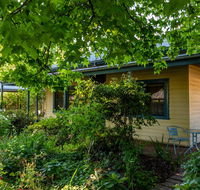 The Orchard House - Dalby Accommodation