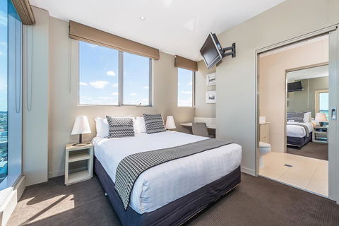 Novotel Melbourne Preston - Dalby Accommodation 1