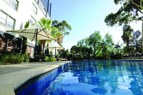 Novotel Melbourne Preston - Dalby Accommodation 4