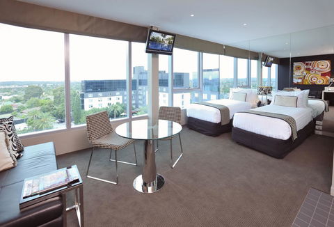 Novotel Melbourne Preston - Dalby Accommodation 2