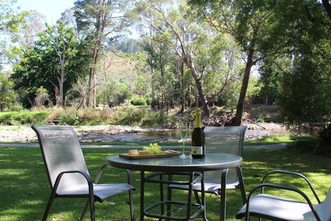 Goldfield Holiday Units - Dalby Accommodation 22