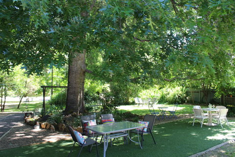 Goldfield Holiday Units - Dalby Accommodation 25