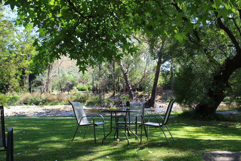 Goldfield Holiday Units - Dalby Accommodation 24