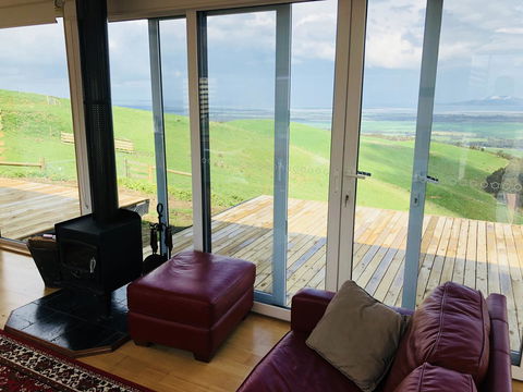 One Tree Hill Wilson Prom And Ocean Views - Dalby Accommodation 8