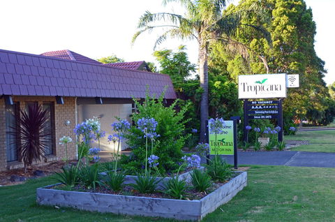 Tropicana Motor Inn - Dalby Accommodation 10