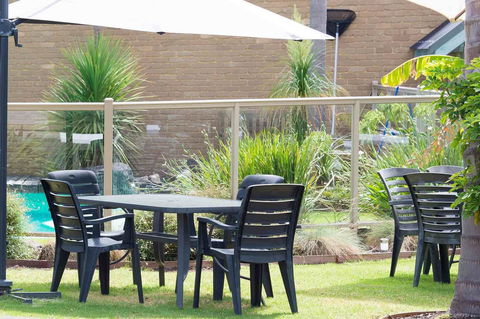 Tropicana Motor Inn - Dalby Accommodation 41