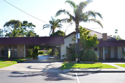 Tropicana Motor Inn - Dalby Accommodation 20
