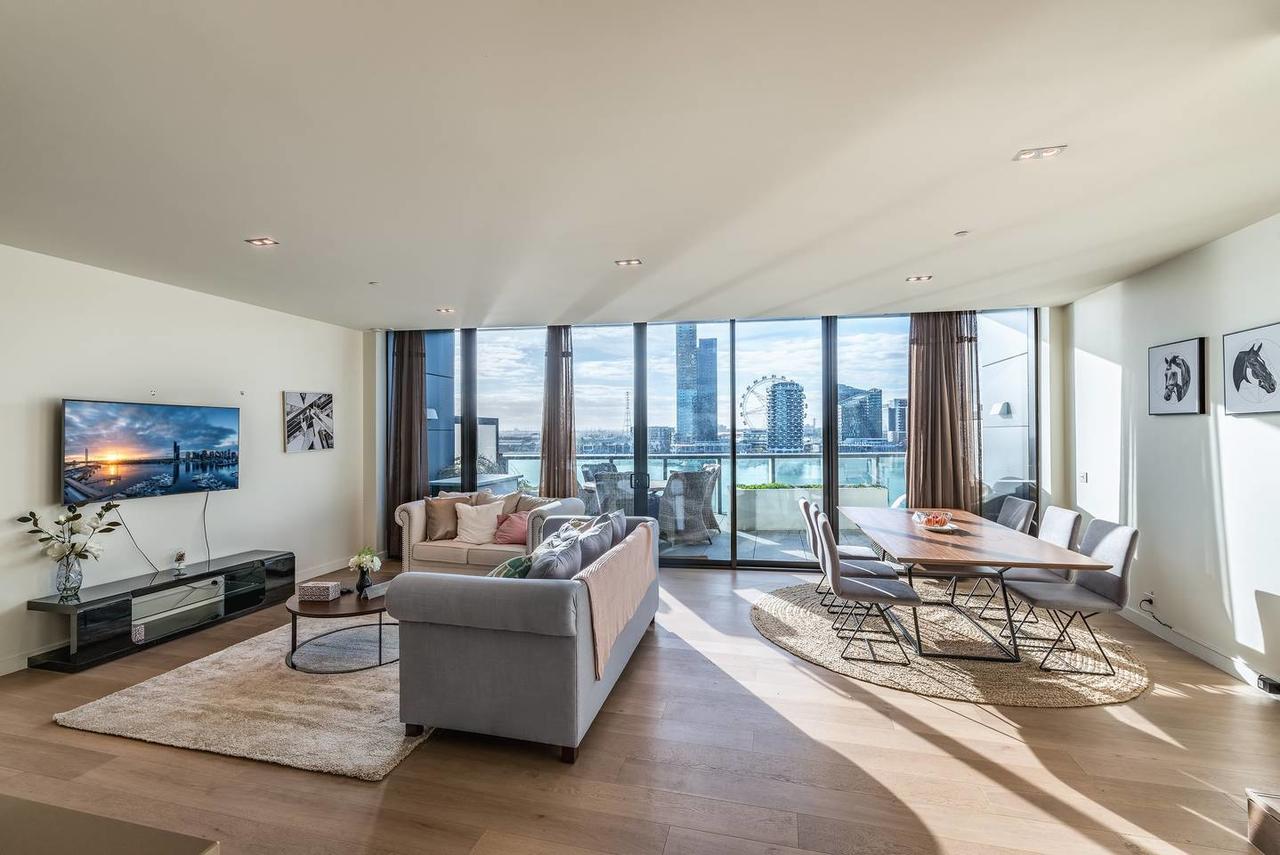 Docklands VIC Dalby Accommodation