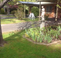 Viewhill holiday units - Dalby Accommodation