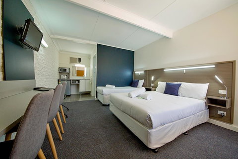 Motel Yarrawonga - Dalby Accommodation 9