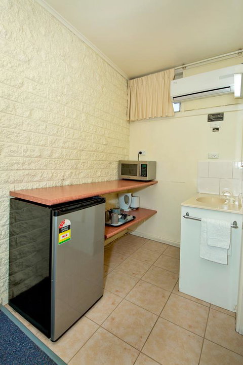 Motel Yarrawonga - Dalby Accommodation 15