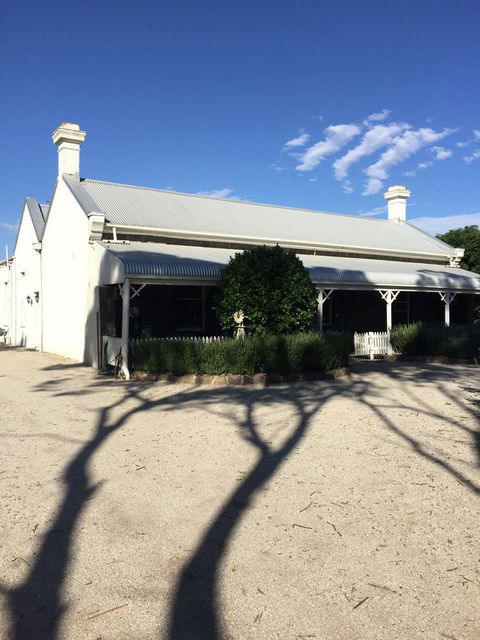 Little River Bed And Breakfast - Dalby Accommodation 4