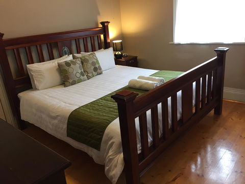 Little River Bed And Breakfast - Dalby Accommodation 25