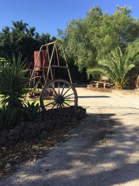 Little River Bed And Breakfast - Dalby Accommodation 7