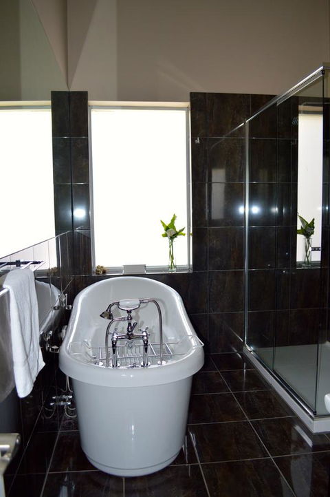 Little River Bed And Breakfast - Dalby Accommodation 32