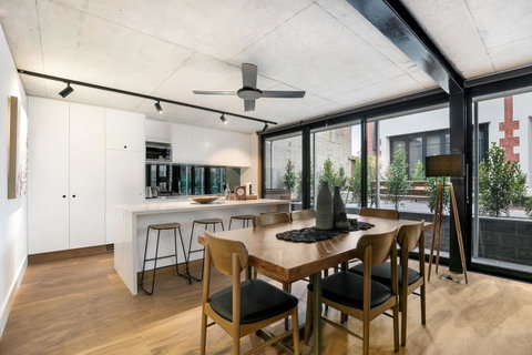Stylish Apartment In Unique Church Development - Dalby Accommodation 8