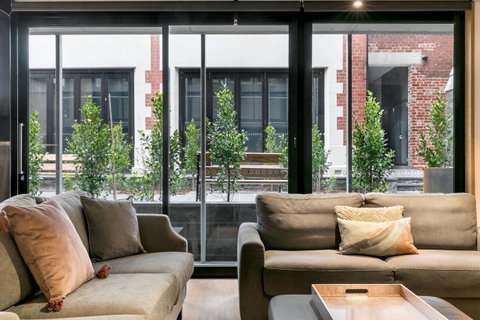 Stylish Apartment In Unique Church Development - Dalby Accommodation 5